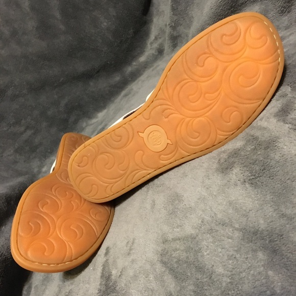 Born Leather Sandals - Picture 4 of 5